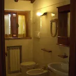 Oliveto Di Geltrude Contessa Apartman