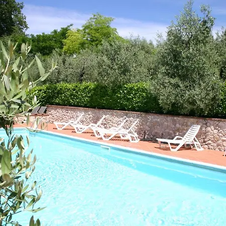 Oliveto Di Geltrude Contessa Apartamento Amelia